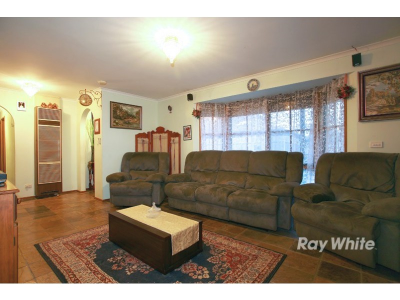 46 Marylyn Place, Cranbourne VIC 3977