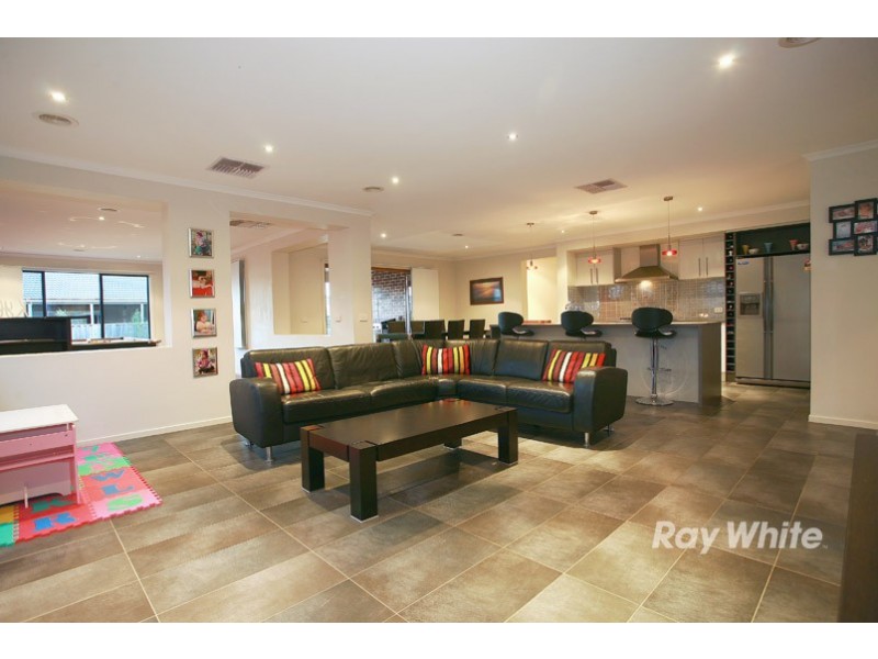 3 Alpine Heath Way, Lyndhurst VIC 3975