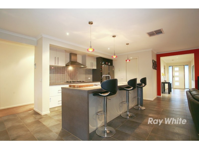 3 Alpine Heath Way, Lyndhurst VIC 3975