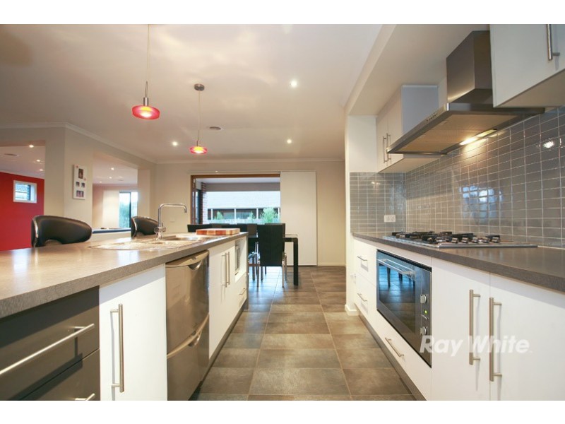 3 Alpine Heath Way, Lyndhurst VIC 3975