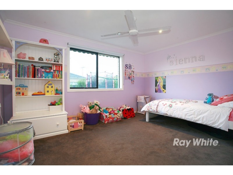 3 Alpine Heath Way, Lyndhurst VIC 3975