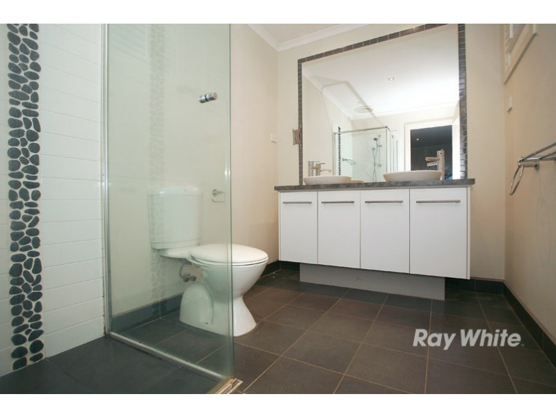 3 Alpine Heath Way, Lyndhurst VIC 3975