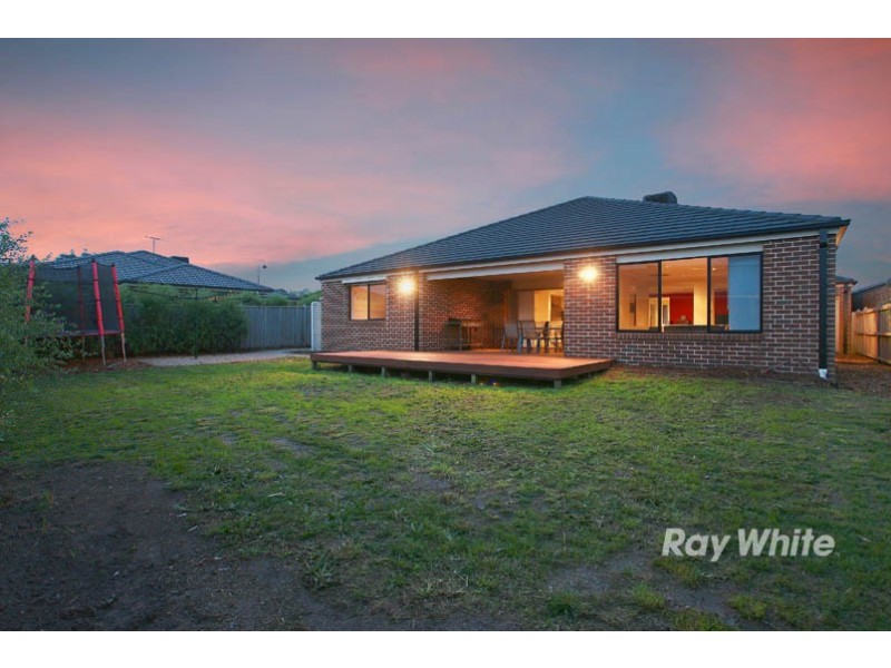3 Alpine Heath Way, Lyndhurst VIC 3975