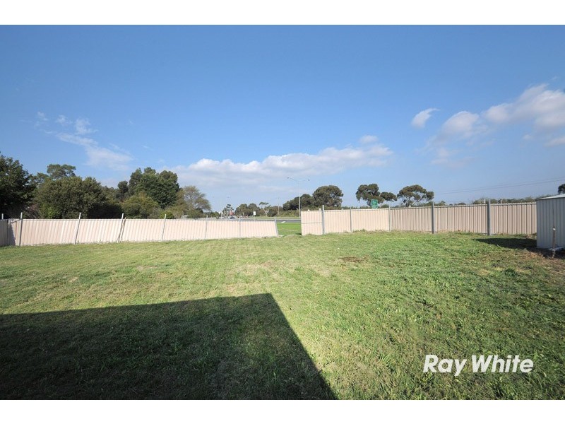 14 Hunter Court, Cranbourne North VIC 3977
