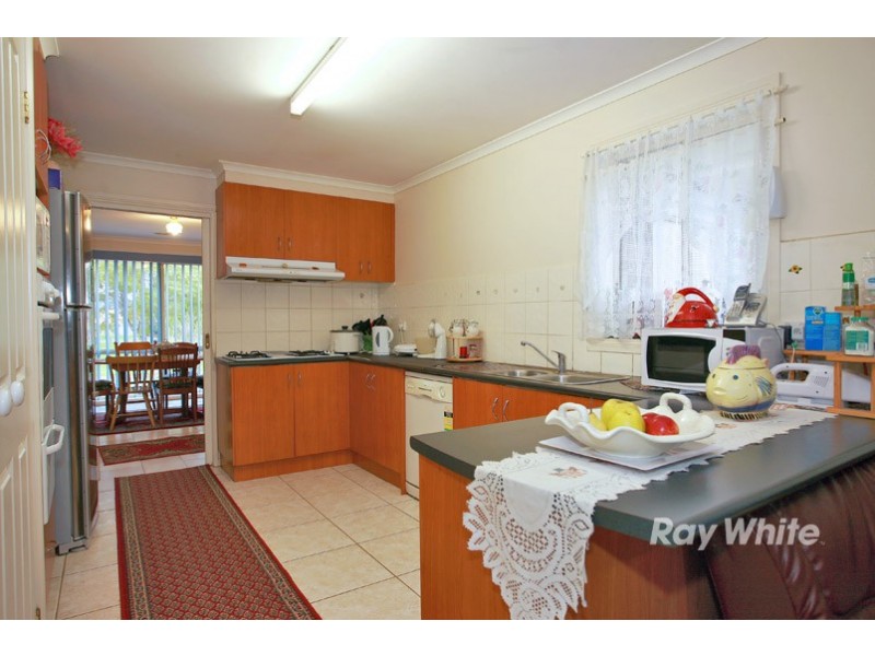 21 Menzies Close, Narre Warren South VIC 3805