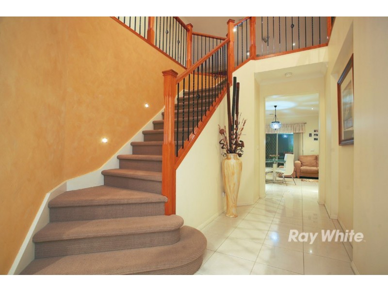 8 Bramble Close, Lyndhurst VIC 3975