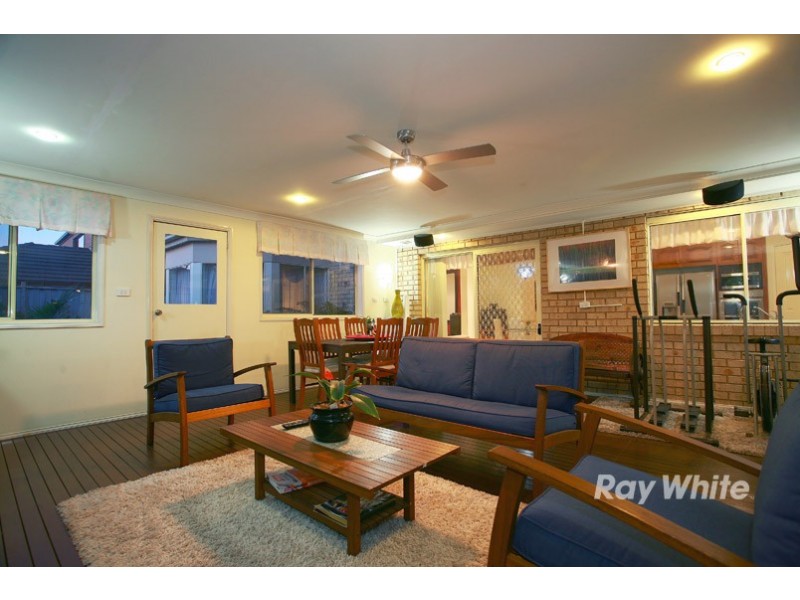 8 Bramble Close, Lyndhurst VIC 3975