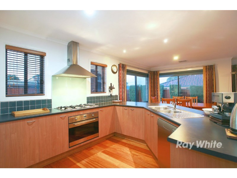 6 Red Oak Terrace, Lyndhurst VIC 3975