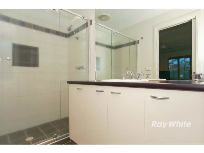 6 Red Oak Terrace, Lyndhurst VIC 3975