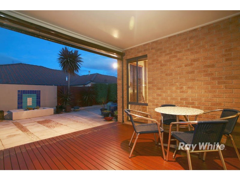 6 Red Oak Terrace, Lyndhurst VIC 3975