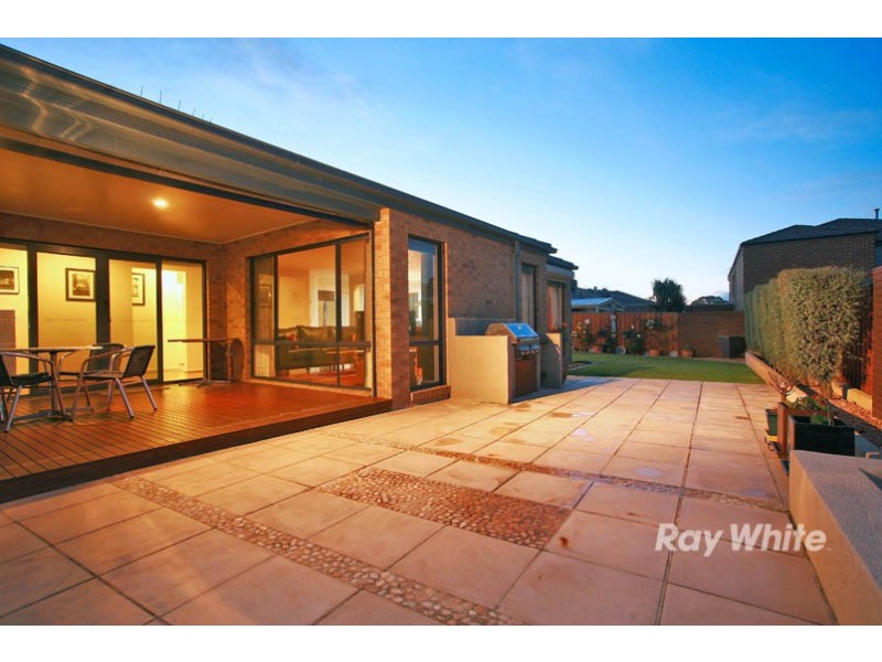 6 Red Oak Terrace, Lyndhurst VIC 3975