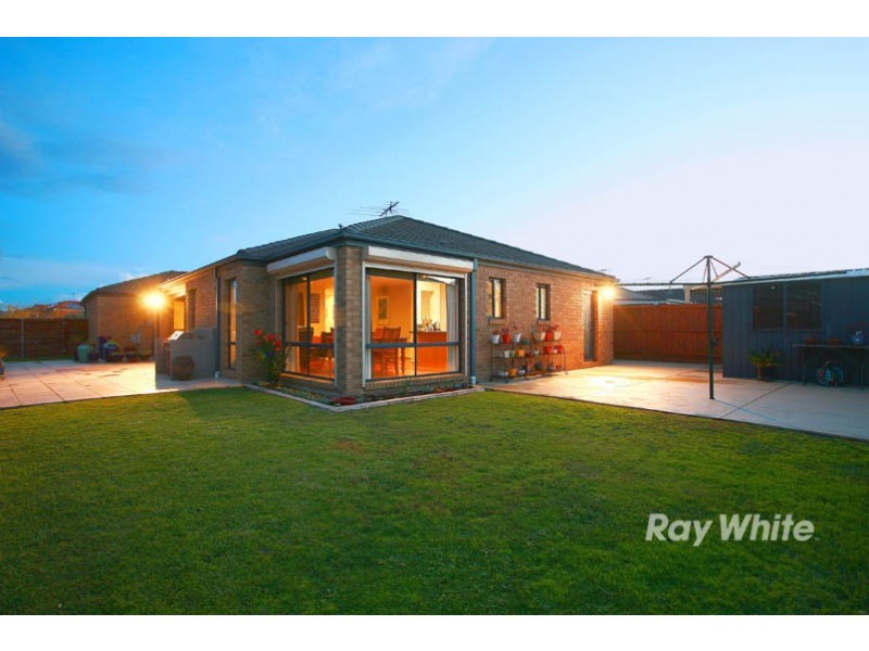 6 Red Oak Terrace, Lyndhurst VIC 3975