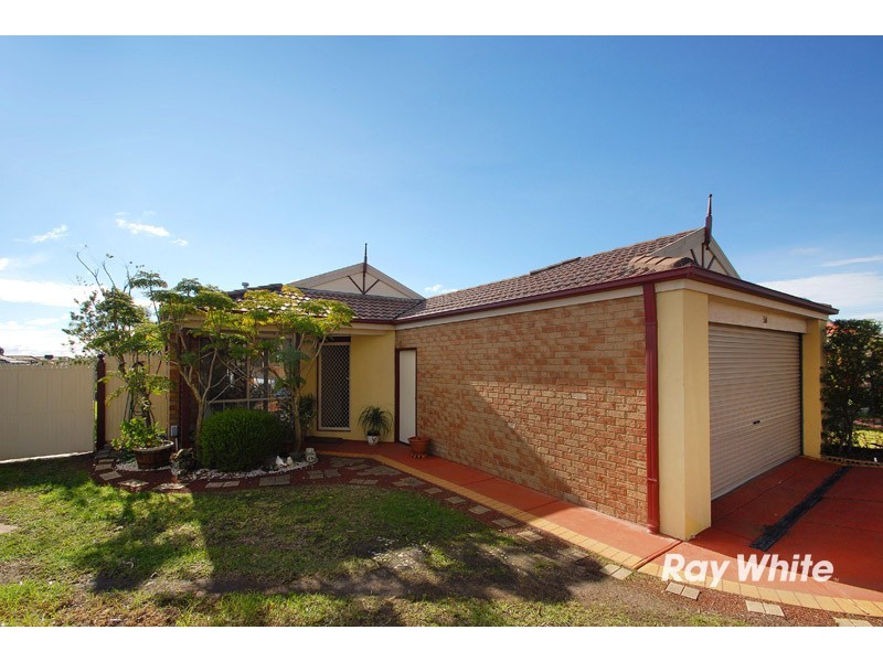 50 Central Parkway, Cranbourne West VIC 3977
