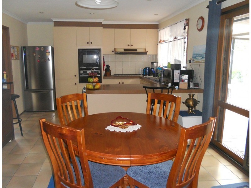 19 Mullin Court, Cranbourne VIC 3977