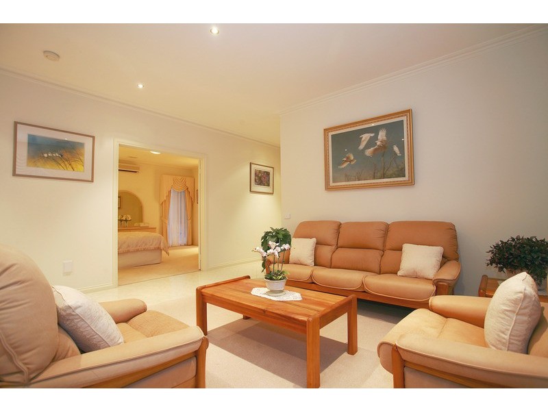 5 Oakridge Close, Lysterfield South VIC 3156