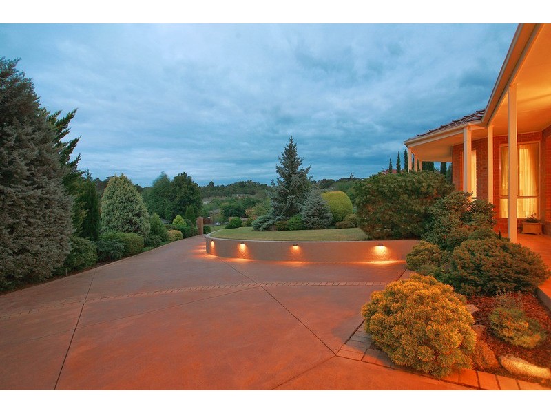 5 Oakridge Close, Lysterfield South VIC 3156