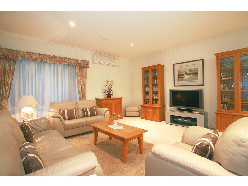 5 Oakridge Close, Lysterfield South VIC 3156