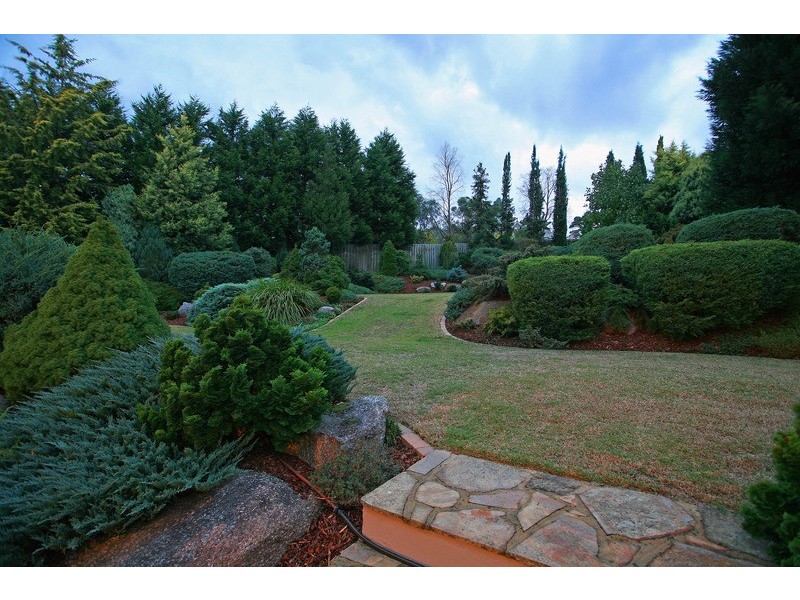 5 Oakridge Close, Lysterfield South VIC 3156