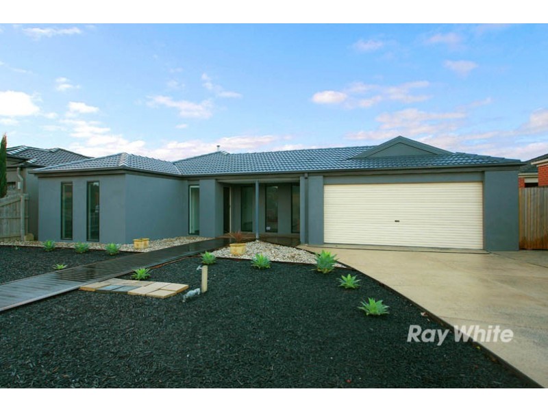 52 Kingdom Drive, Cranbourne VIC 3977