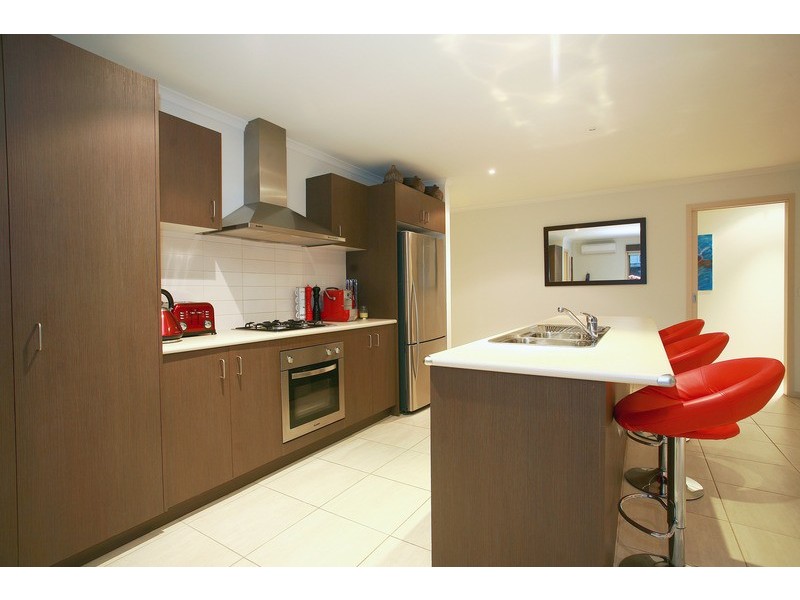 1 Reyoff Place, Lyndhurst VIC 3975