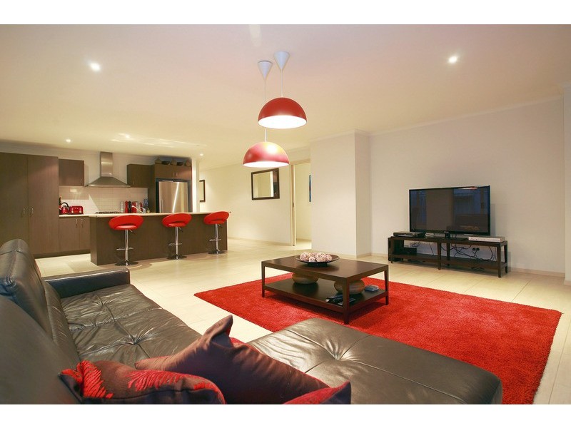 1 Reyoff Place, Lyndhurst VIC 3975