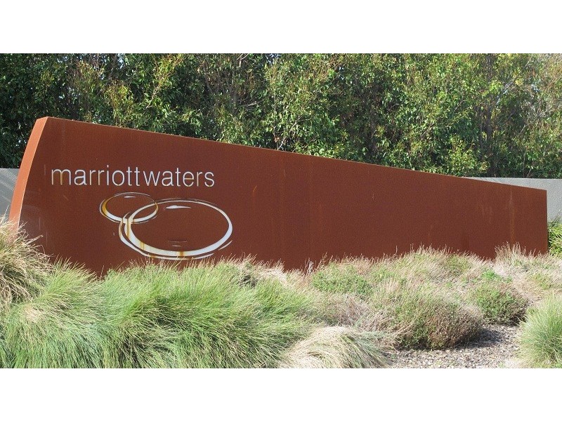 1 Reyoff Place, Lyndhurst VIC 3975