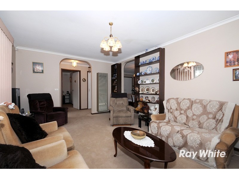 2 Phillip Court, Cranbourne North VIC 3977