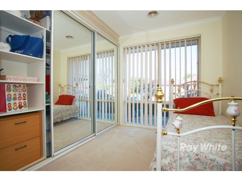 1 Suaad Court, Cranbourne West VIC 3977