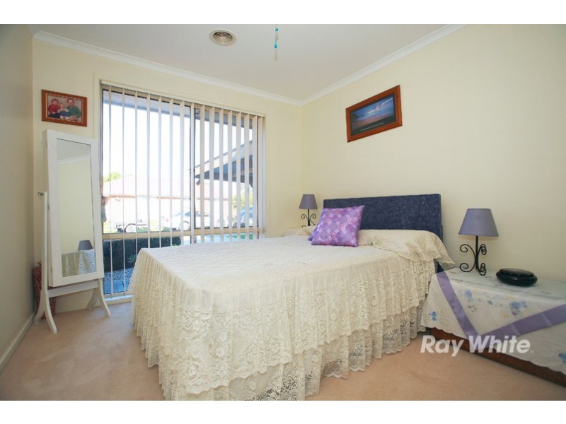 1 Suaad Court, Cranbourne West VIC 3977