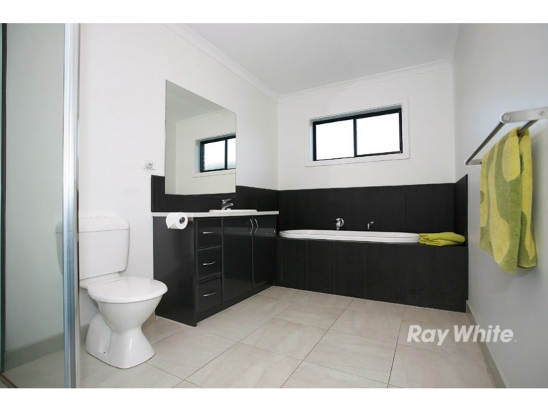 4 Marbec Place, Lyndhurst VIC 3975