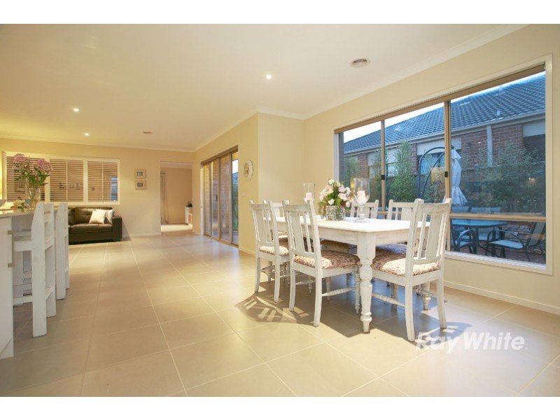 2 Tea Tree Court, Lyndhurst VIC 3975