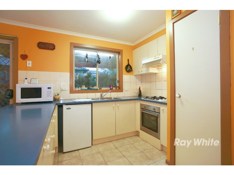 21 Greenmantle Close, Cranbourne VIC 3977