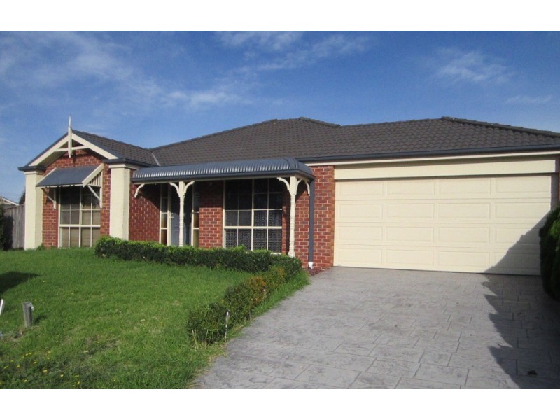 9 Silverwattle Drive, Lyndhurst VIC 3975