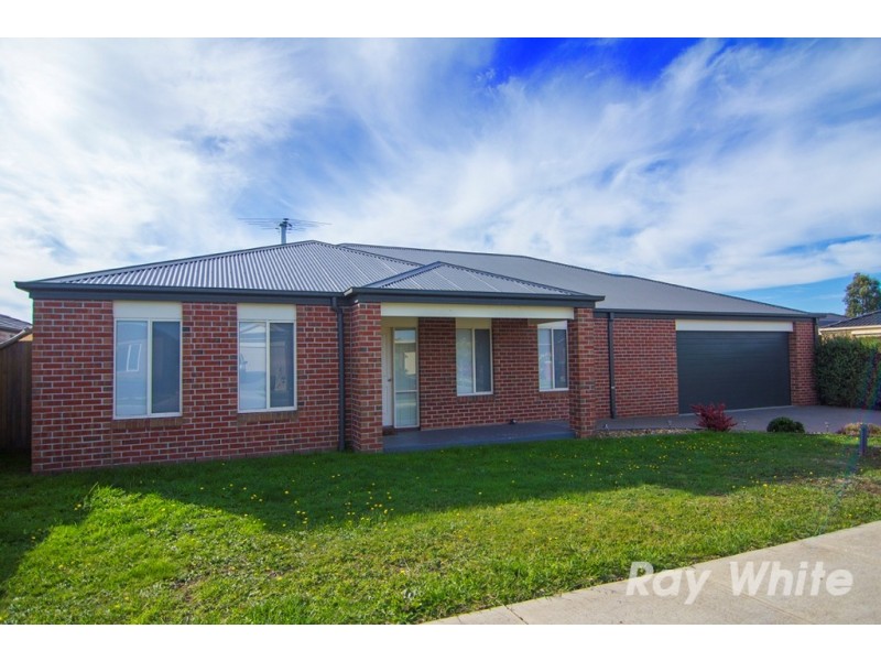 40 Ebony Street, Cranbourne VIC 3977