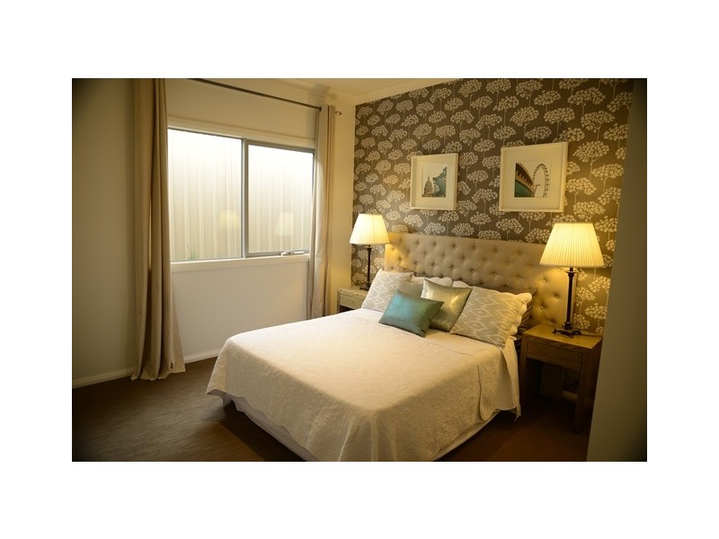 LOT 2718 Piper Street, Clyde North VIC 3978