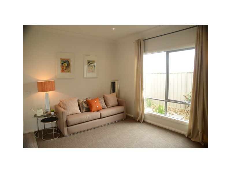 LOT 2718 Piper Street, Clyde North VIC 3978