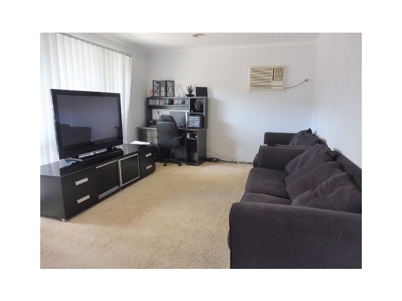 44 Marylyn Place, Cranbourne VIC 3977