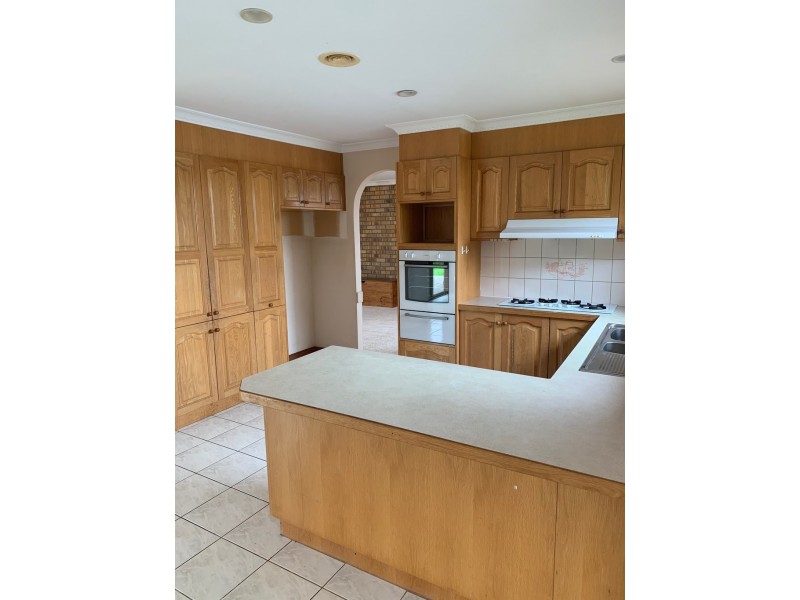 3 Dianna Court, Hampton Park VIC 3976