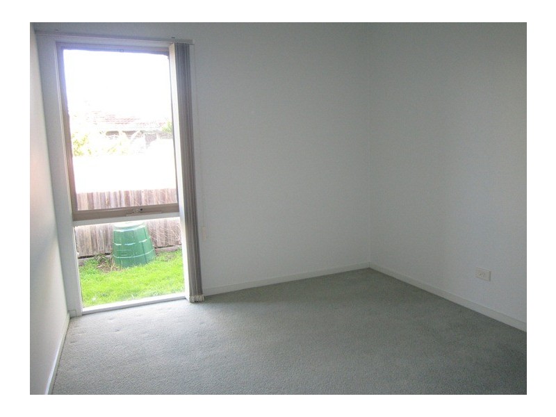 4/23-25 Houlder Avenue, Junction Village VIC 3977