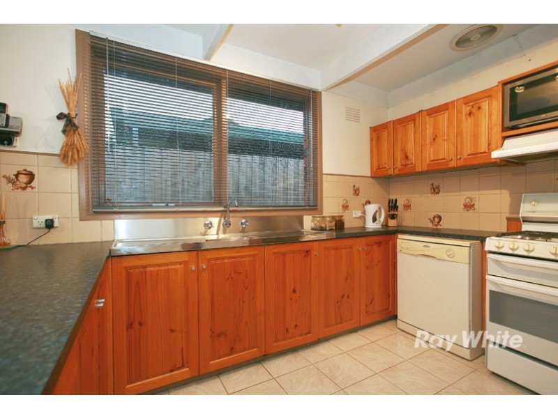 6 Virginia Street, Cranbourne VIC 3977