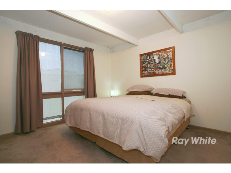 6 Virginia Street, Cranbourne VIC 3977