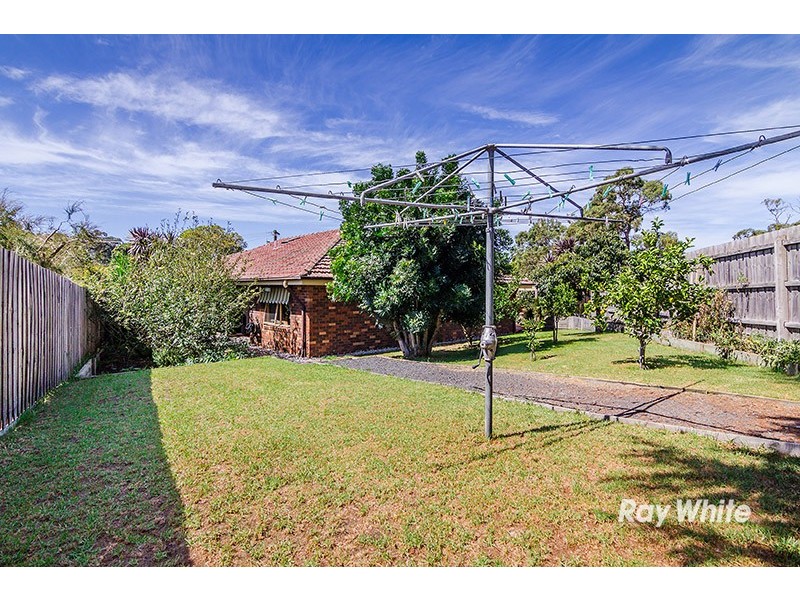 7 Rivette Court, Cranbourne VIC 3977