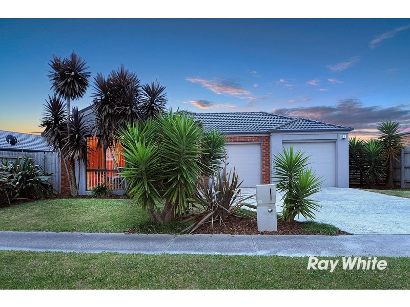 83 Fairhaven Boulevard, Cranbourne West VIC 3977