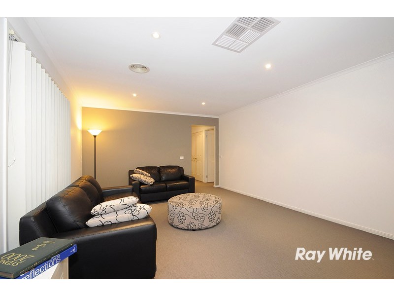 83 Fairhaven Boulevard, Cranbourne West VIC 3977