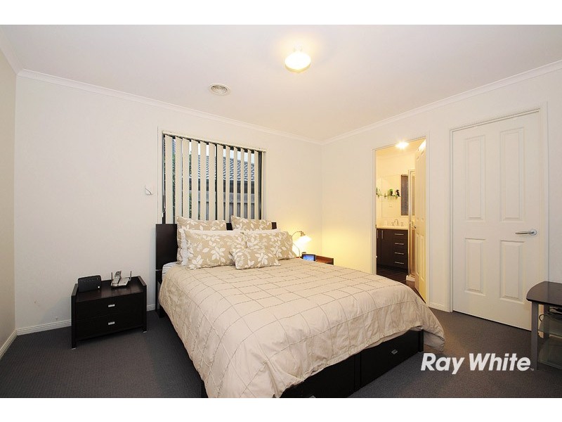 83 Fairhaven Boulevard, Cranbourne West VIC 3977