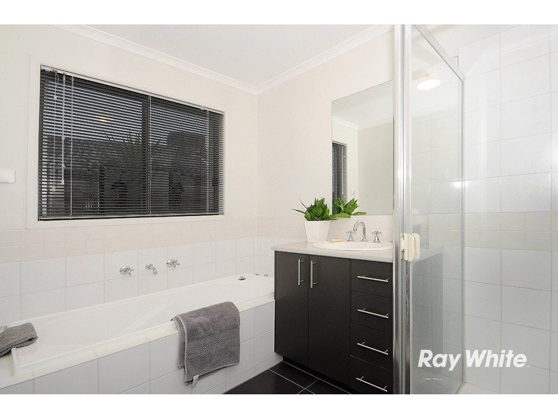 83 Fairhaven Boulevard, Cranbourne West VIC 3977