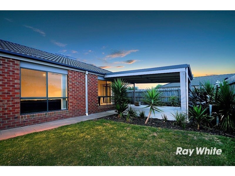83 Fairhaven Boulevard, Cranbourne West VIC 3977