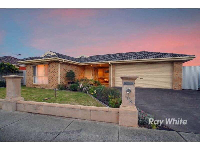 108 Bellevue Drive, Berwick VIC 3806
