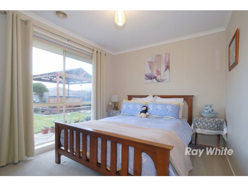 108 Bellevue Drive, Berwick VIC 3806