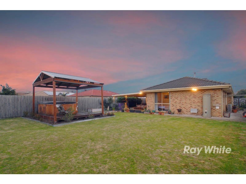 108 Bellevue Drive, Berwick VIC 3806